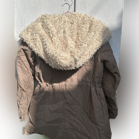 Fur coat - Picture 12 of 13